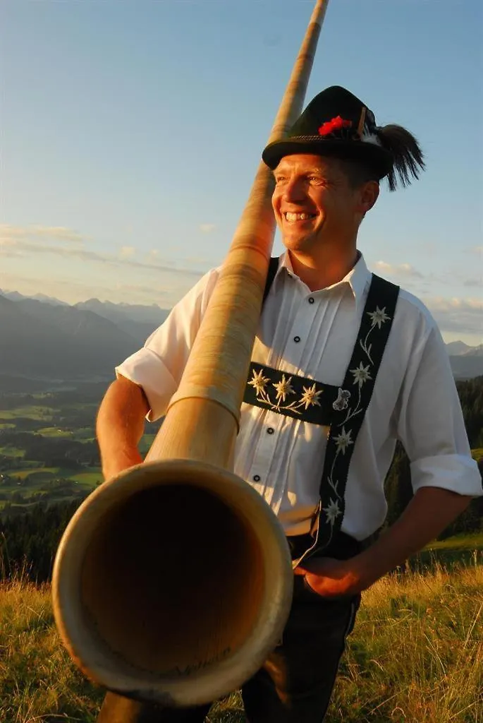 Отель Landhotel Alphorn Офтершванг