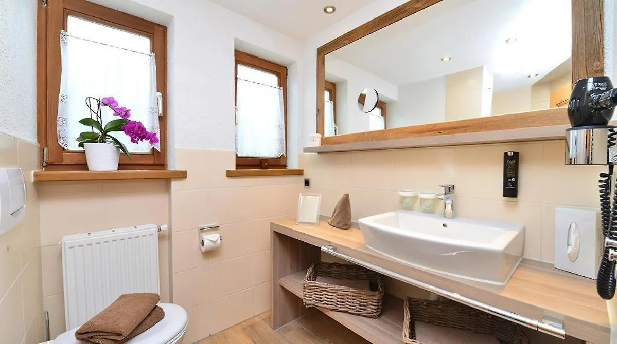 Landhotel Alphorn Офтершванг 3*,  Германия